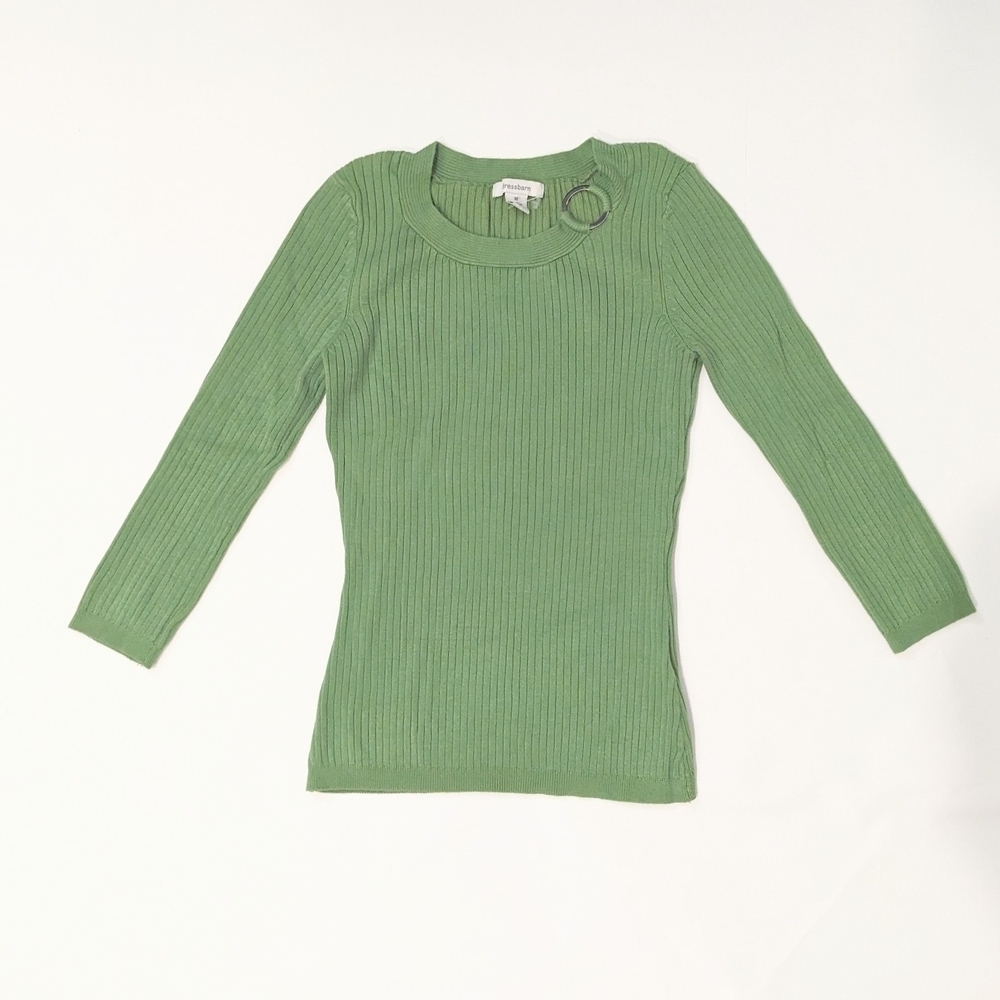 Women's Dressbarn Green Y2K Ribbed Top with Silver Ring Detail